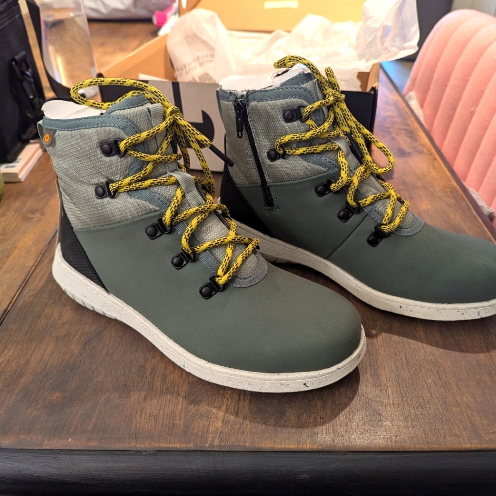 Bogs women juniper hicker size 7